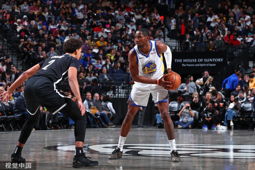 绽放出更耀 绽放出更耀